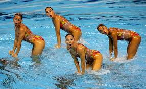 nadador-precisa-pra-ir-as-olimpiadas-nado-sincronizado